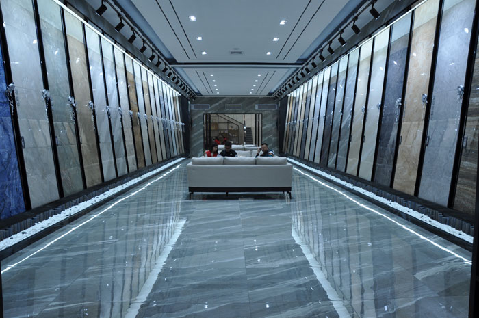 “一帶一路  設計營銷”，與O2O零售新模式攜手，2017年，金艾陶將勇往直前，開拓新戰場！