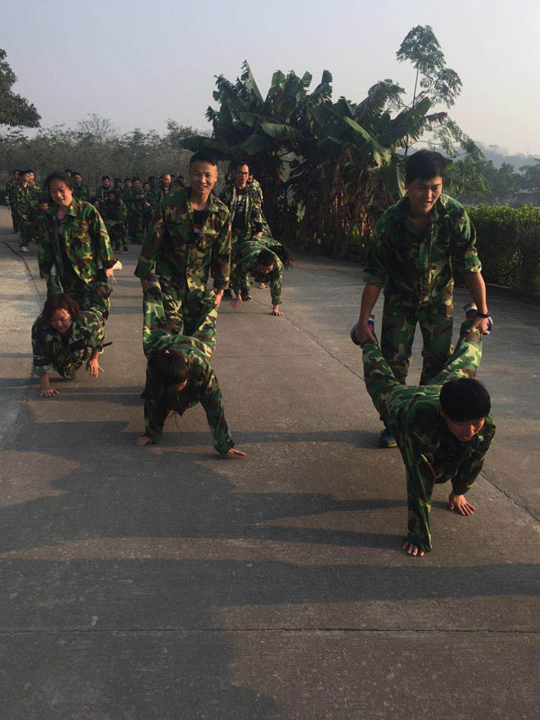 情人節(jié)，金艾陶撒的這狗糧，我干了！