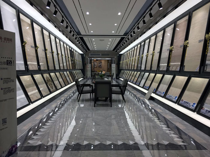 聽(tīng)說(shuō)金艾陶有酒有故事，看官們，約么？